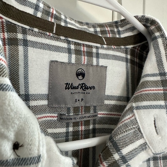 Soft light flannel shirt size S men’s - Picture 3 of 3